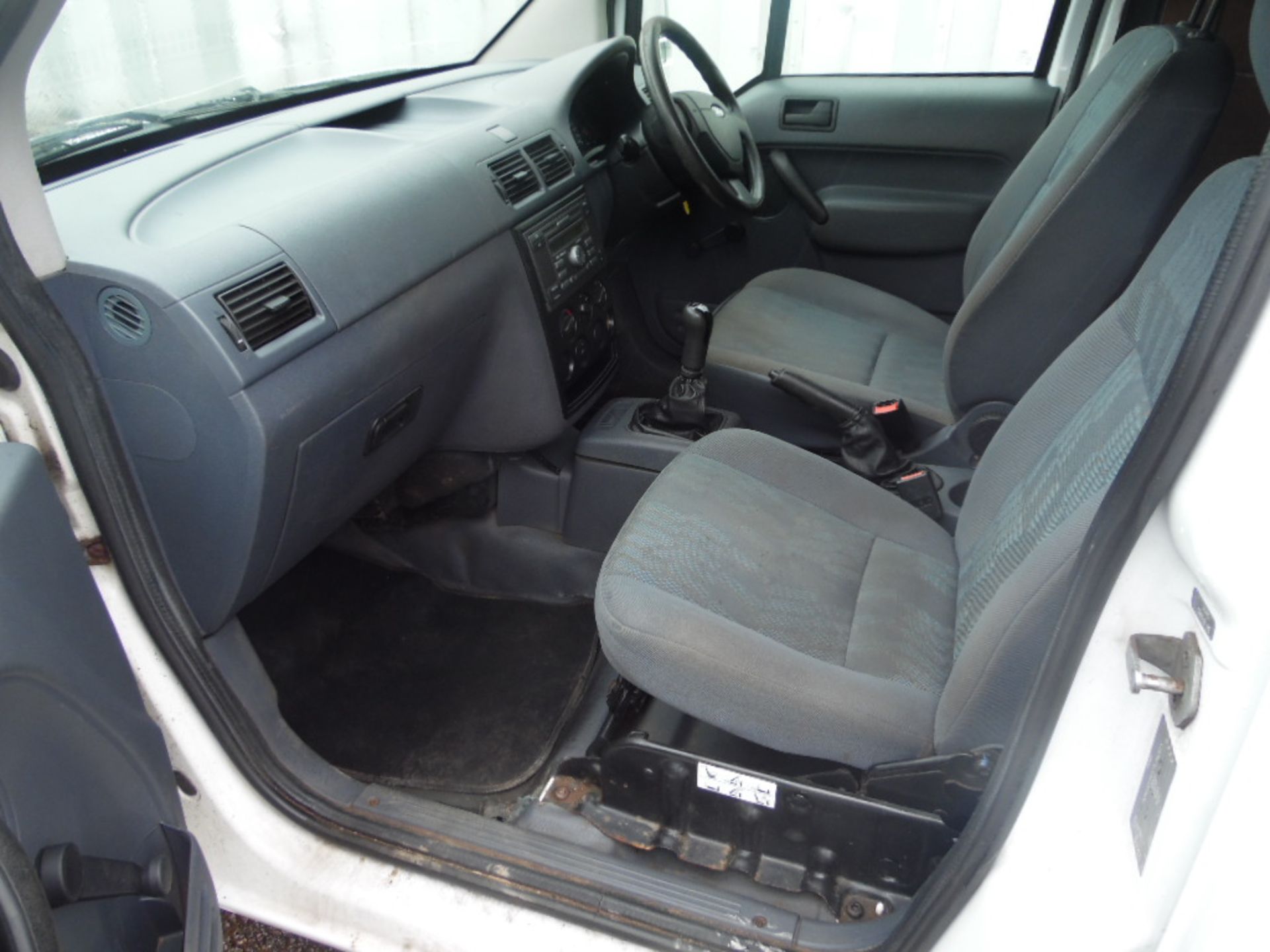 2007 FORD CONNECT T200/75 WITH REAR SEATS - Bild 9 aus 11