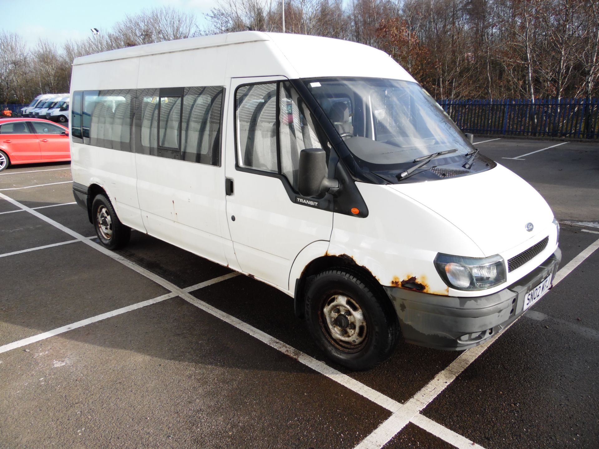 2002 FORD TRANSIT 15 SEAT MINIBUS WITH ONLY 37000 MILES - Bild 6 aus 15