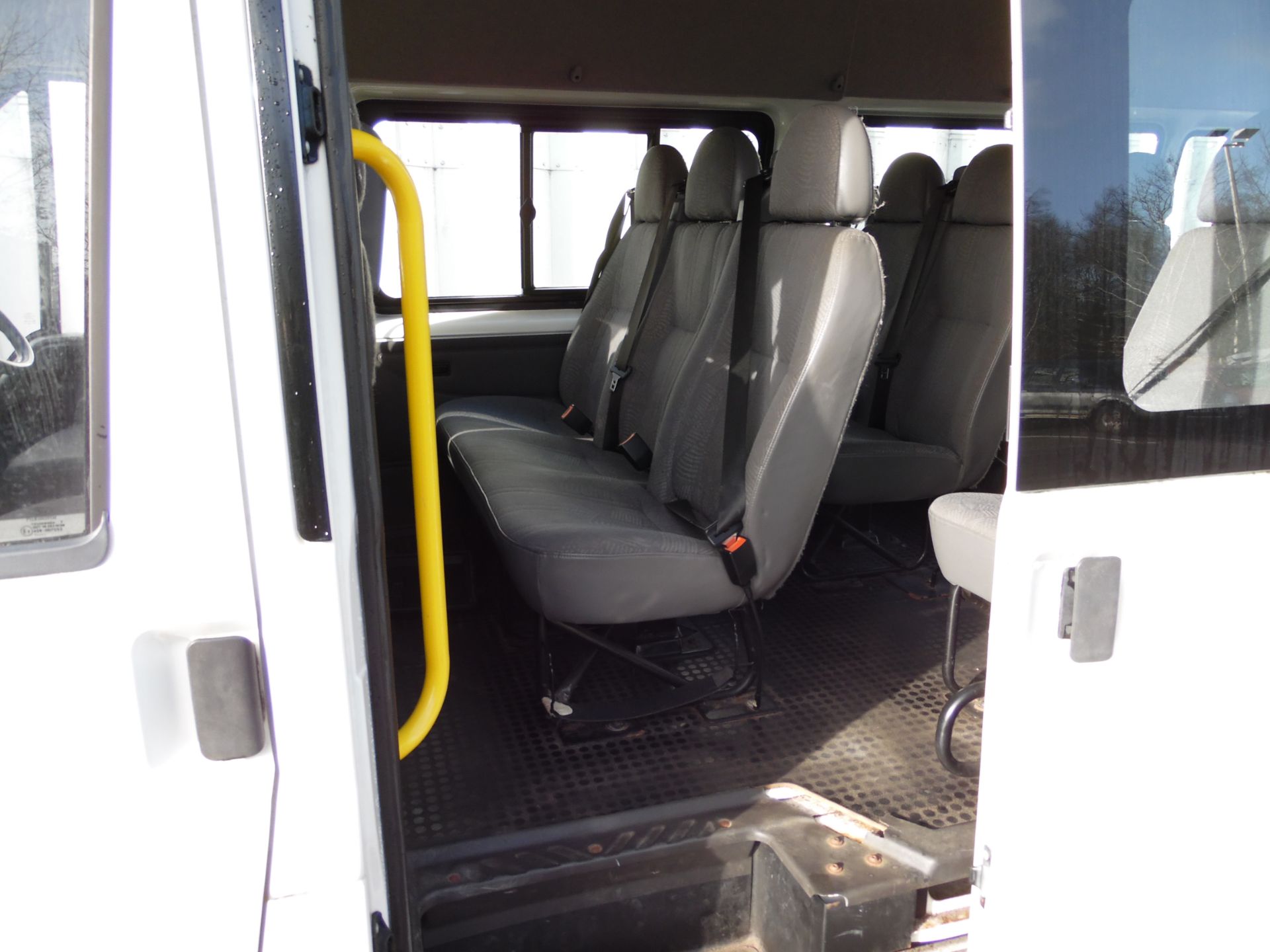 2002 FORD TRANSIT 15 SEAT MINIBUS WITH ONLY 37000 MILES - Bild 7 aus 15