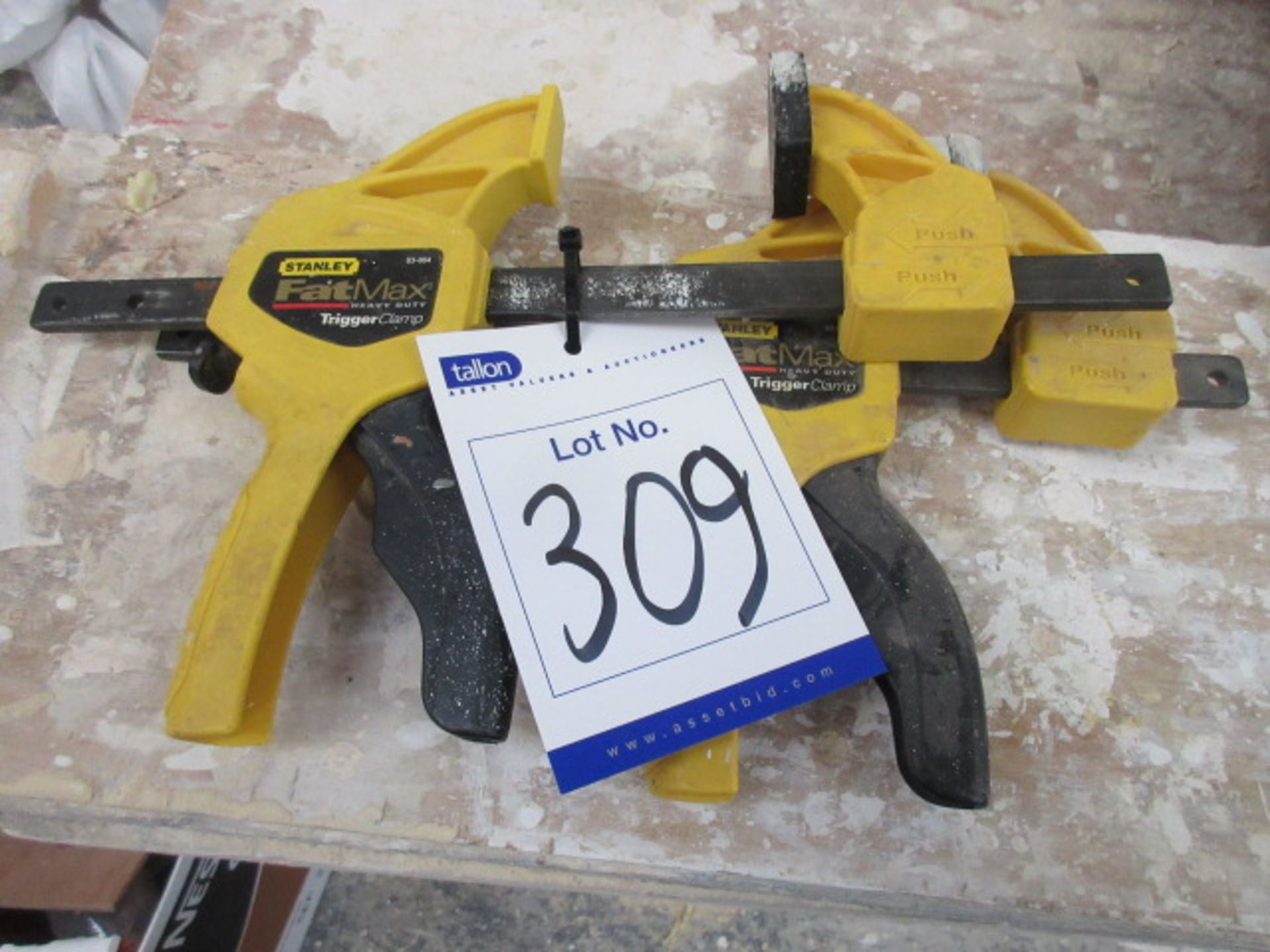 Stanley FatMax heavy duty trigger clamps, Qty 2.