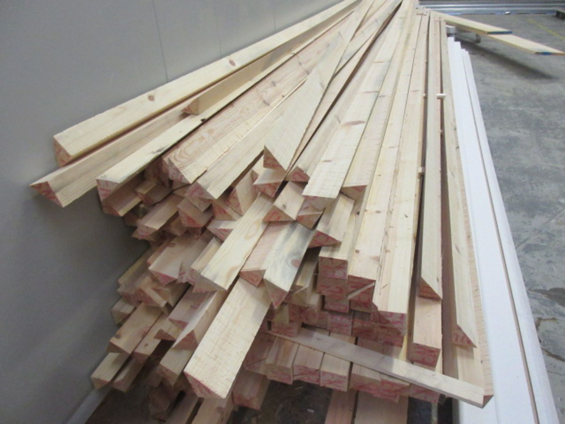 Quantity of angled timber strip - Image 2 of 3
