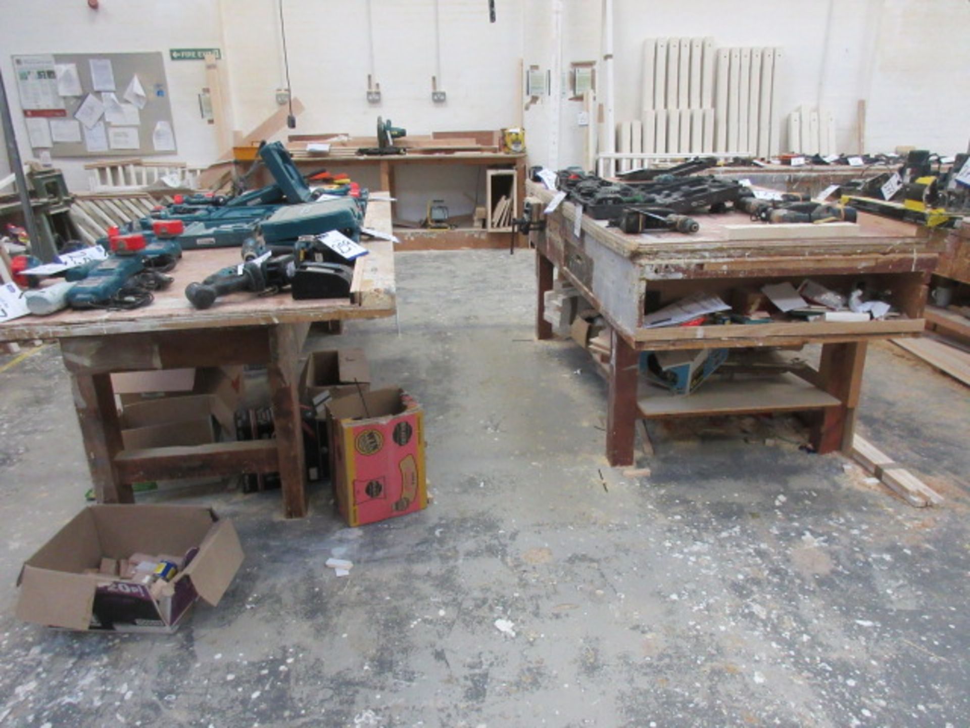 Two wooden joiners benches - Image 3 of 3