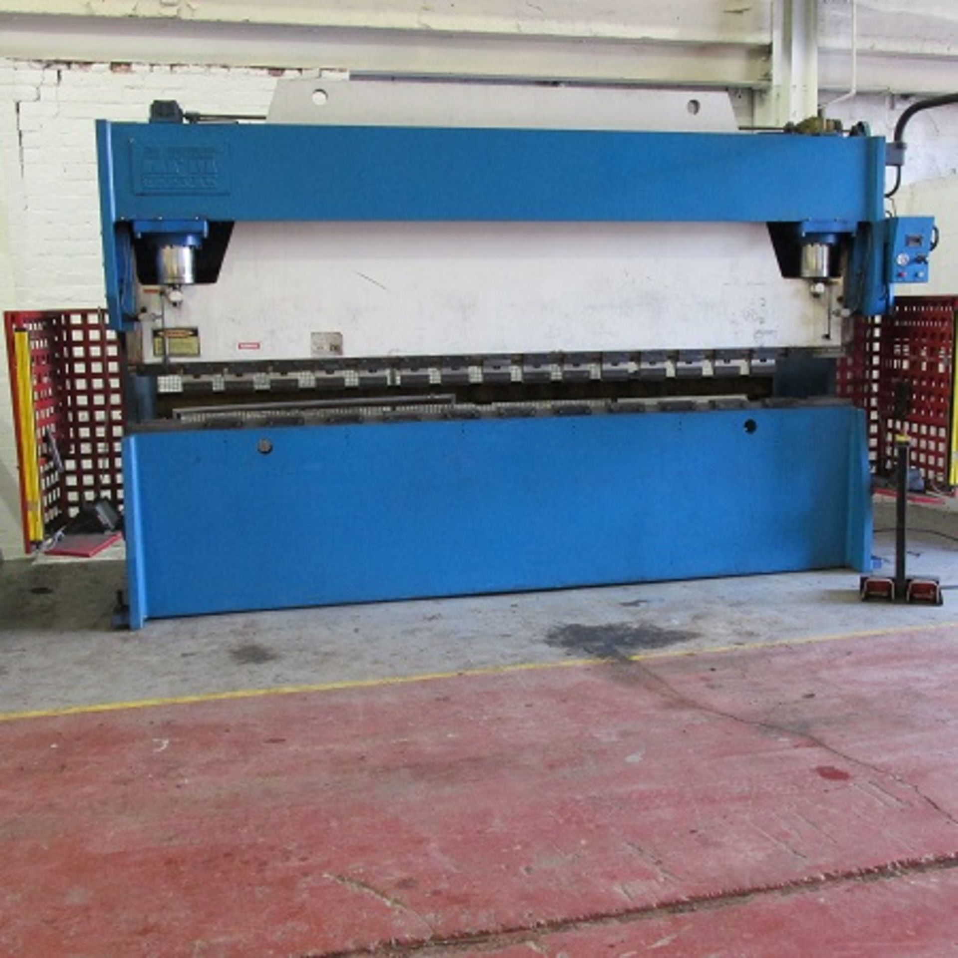 AFM Fabtek Hydraulic CNC Pressbrake - Image 5 of 11