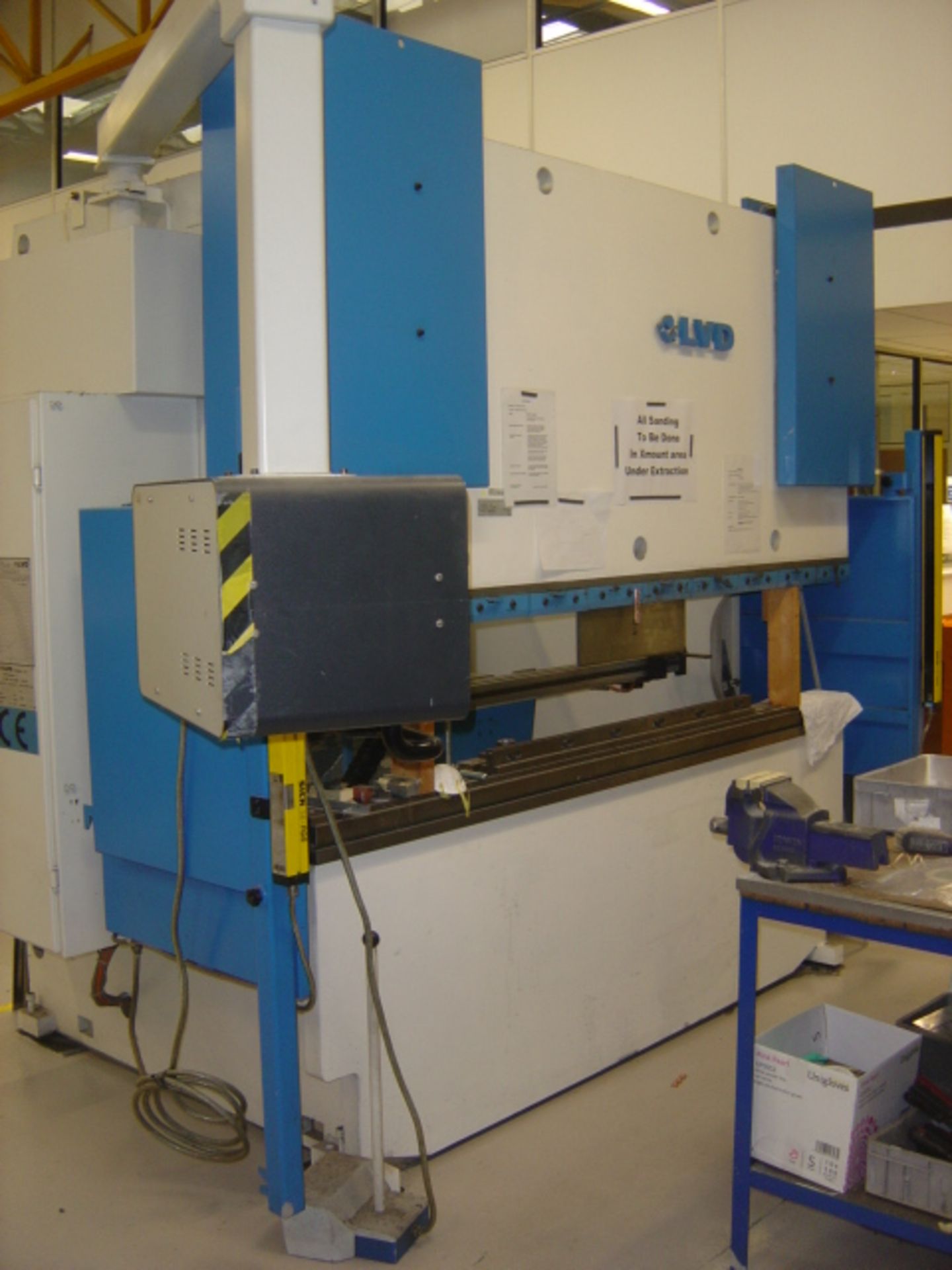 LVD PPEB 80 Ton CNC Pressbrake - Image 10 of 12