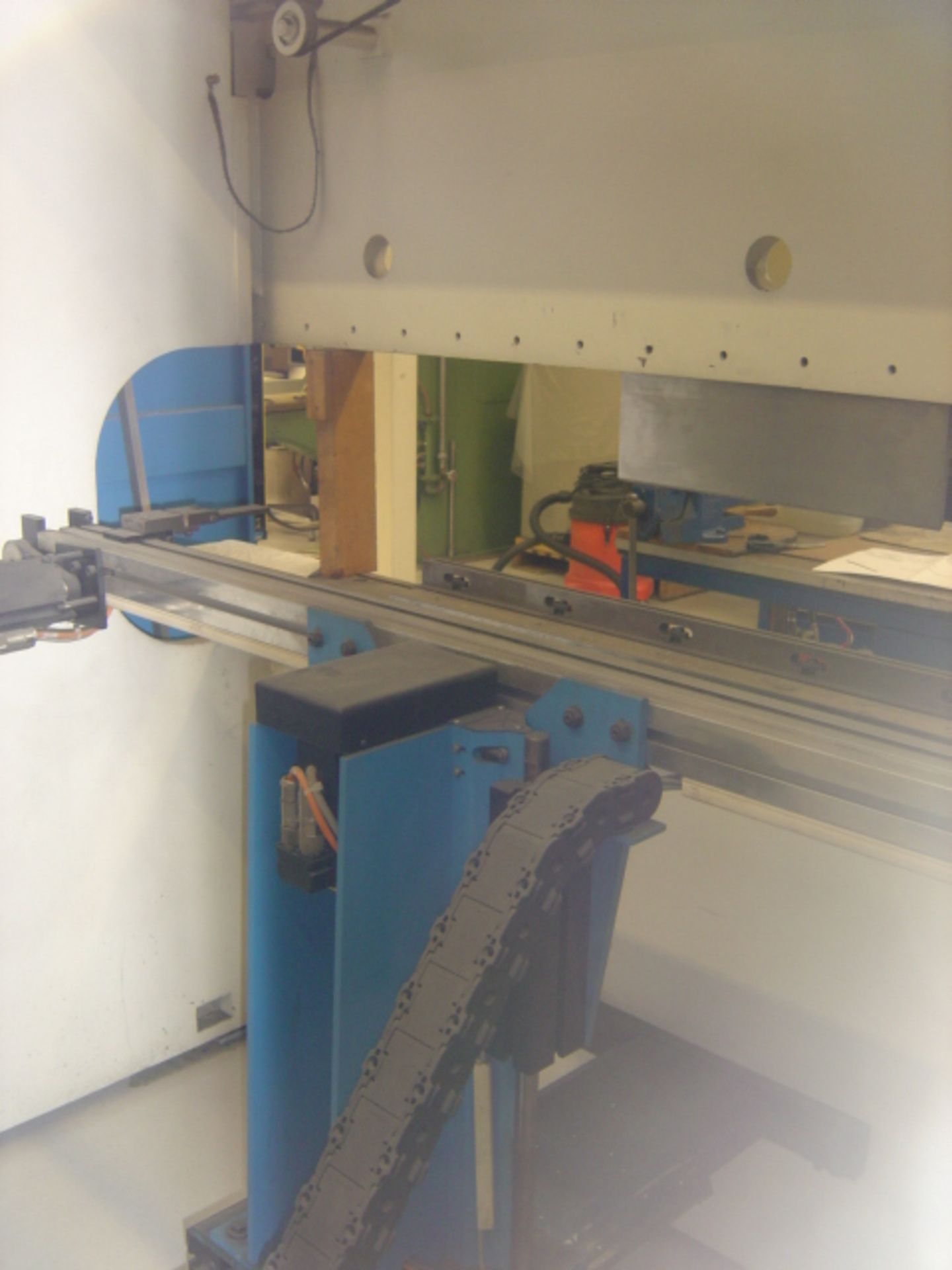 LVD PPEB 80 Ton CNC Pressbrake - Image 12 of 12