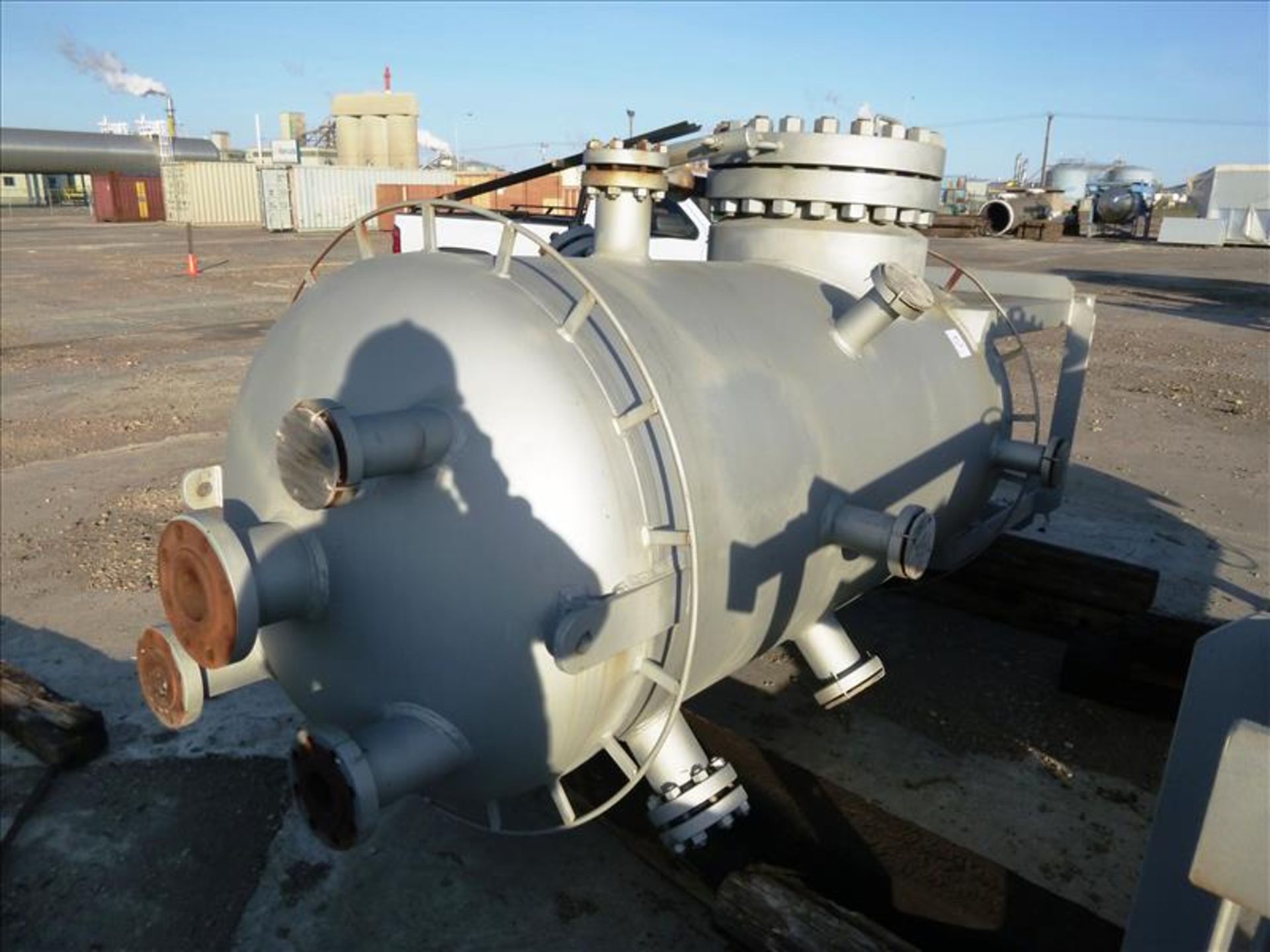 400 # Steam Flash Tank, Vertical pressure vessel, ser. No. S8-3770 (2009) c/w 57" legs, Volume - - Image 3 of 5