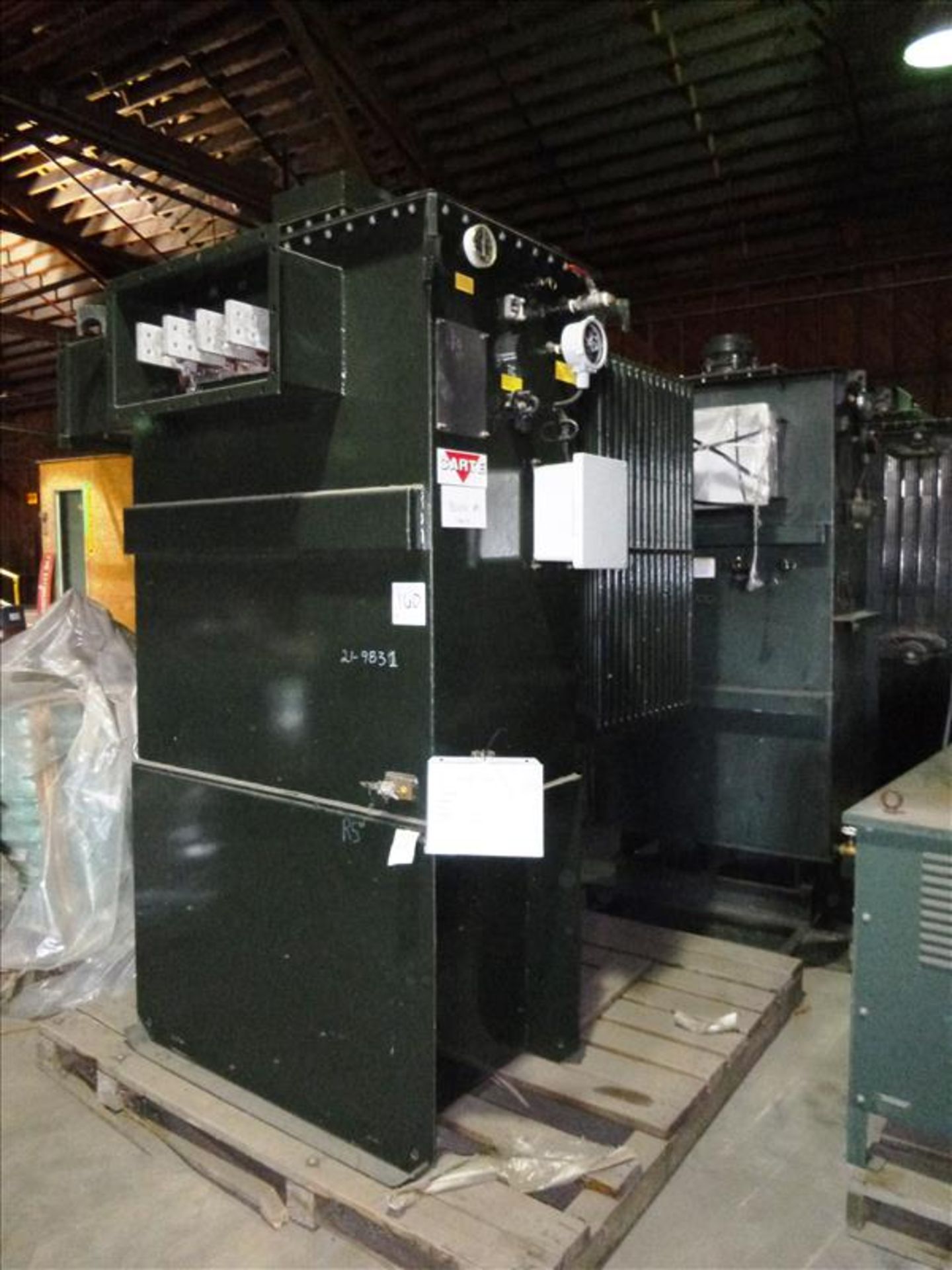 Carte Transformer, ser. no. 2510-687-001 (2008), 1000 kva, 3 Phase, 60 HZ, oil cooled 4160 delta