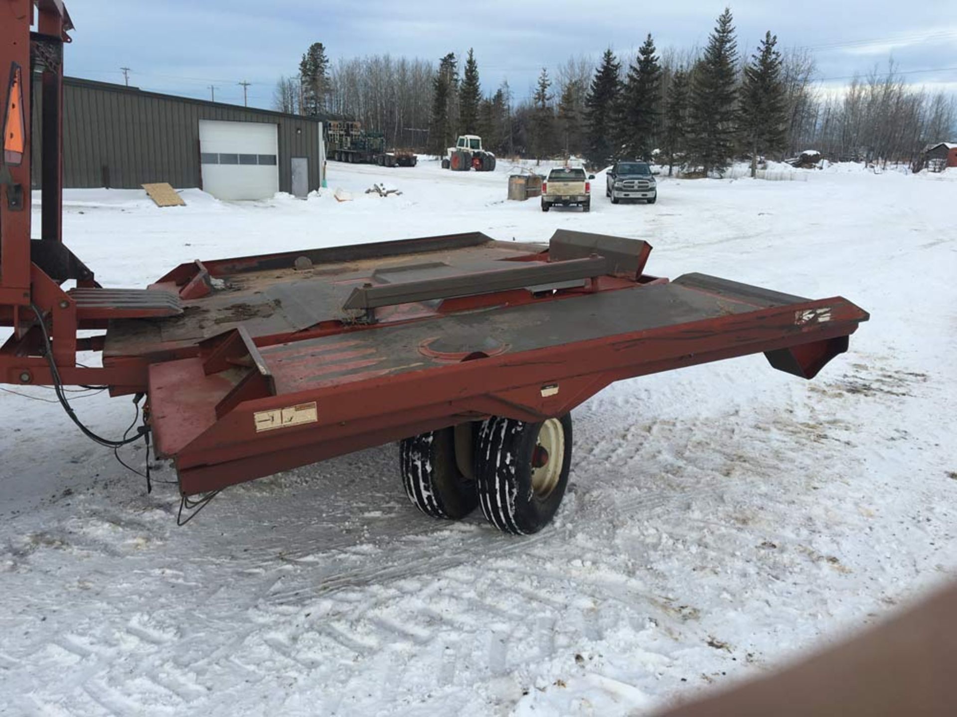 Hesston 4910 Big Square Baler - Image 7 of 13