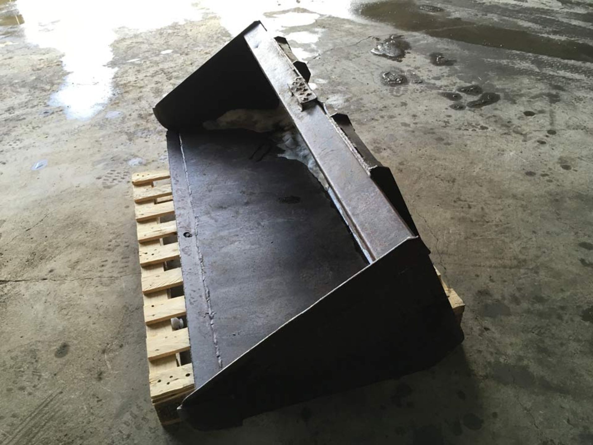 68" Skid Steer Bucket