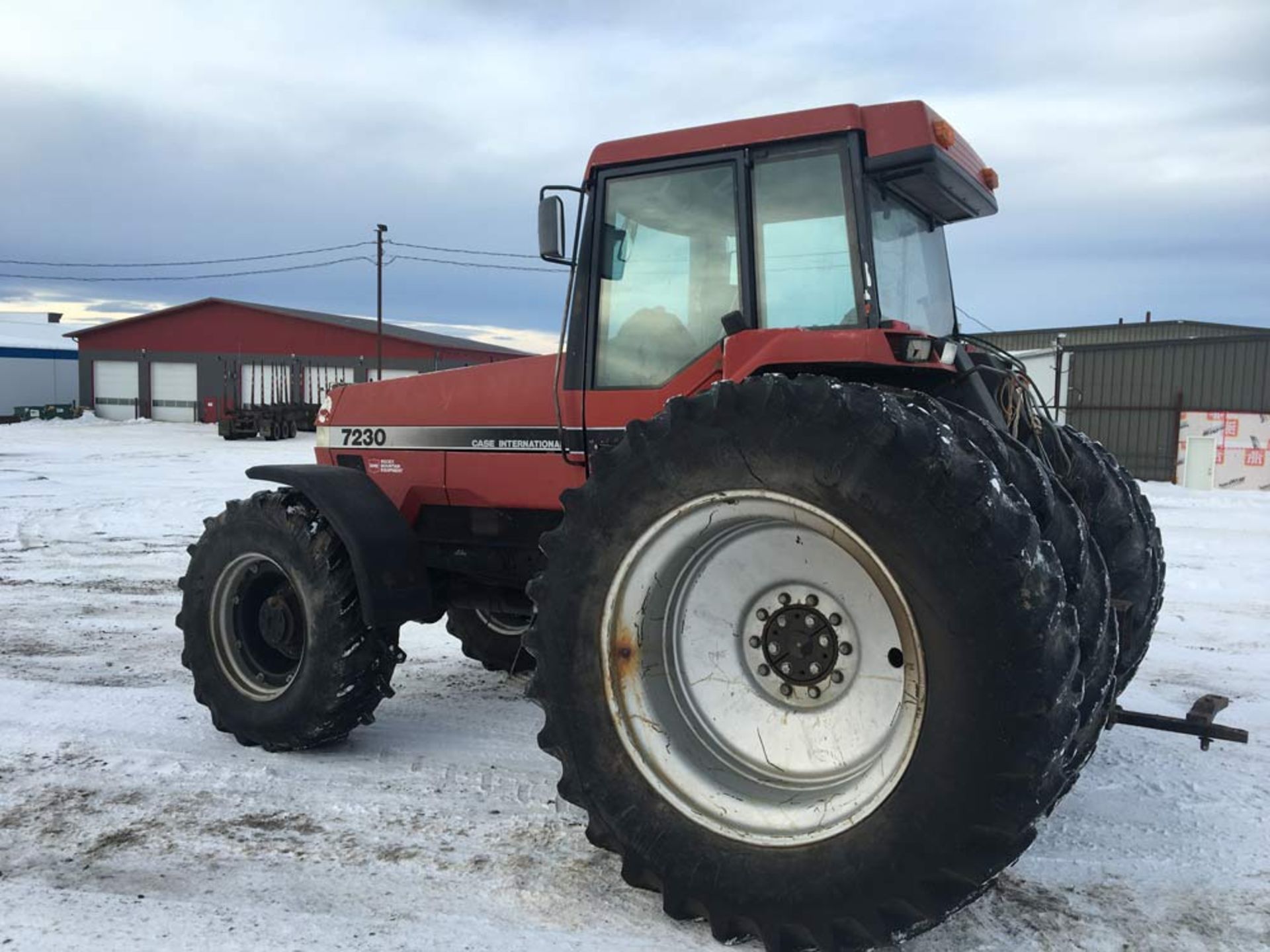 Case IH 7230 MFWD tractor - Image 2 of 9