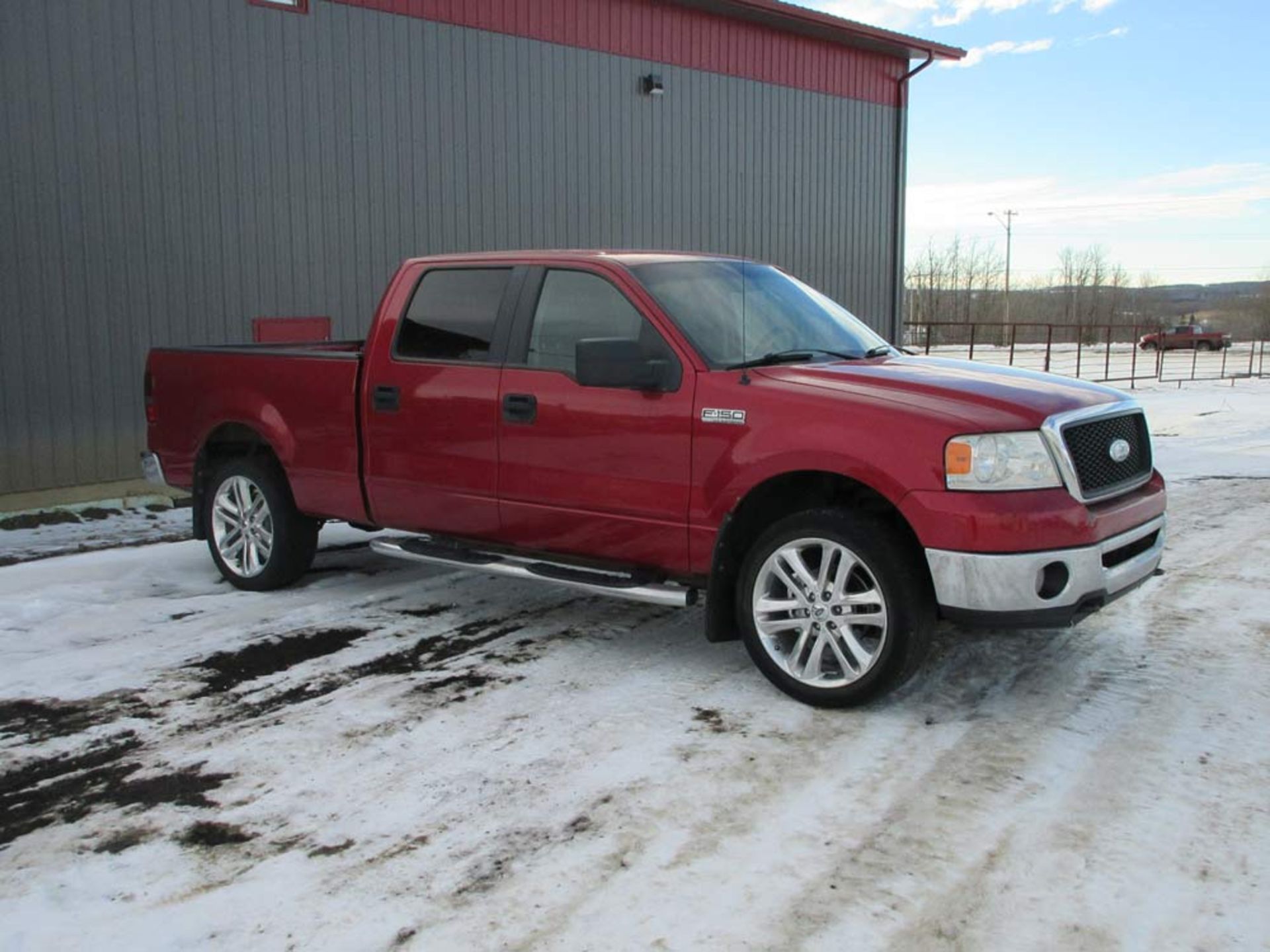 2007 Ford F150 4X4 Supercrew Pickup - Image 2 of 6