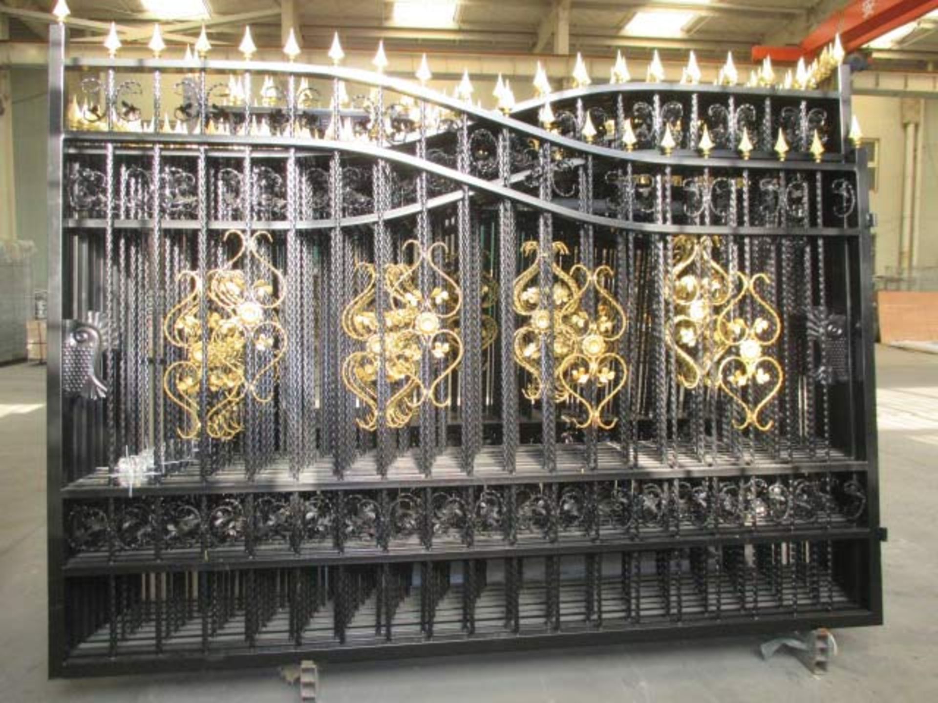 20 ft Heavy Duty Bi-Parting Wrought Iron Driveway Gate (unused)