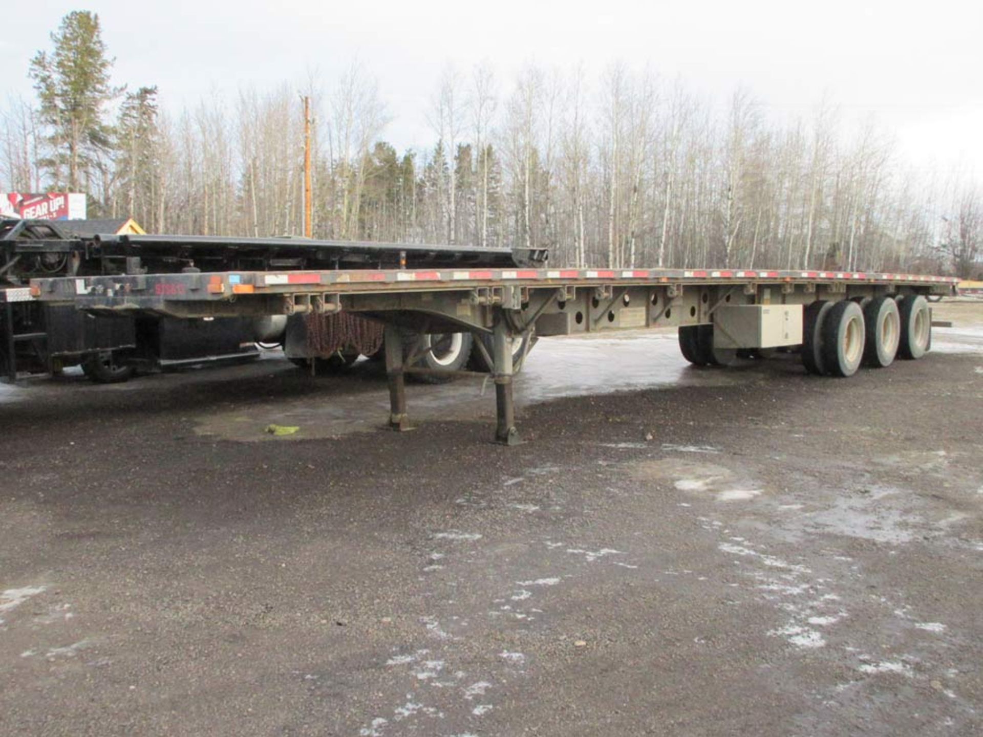 2006 Transcraft 53 ft Tri/A Highboy Trailer