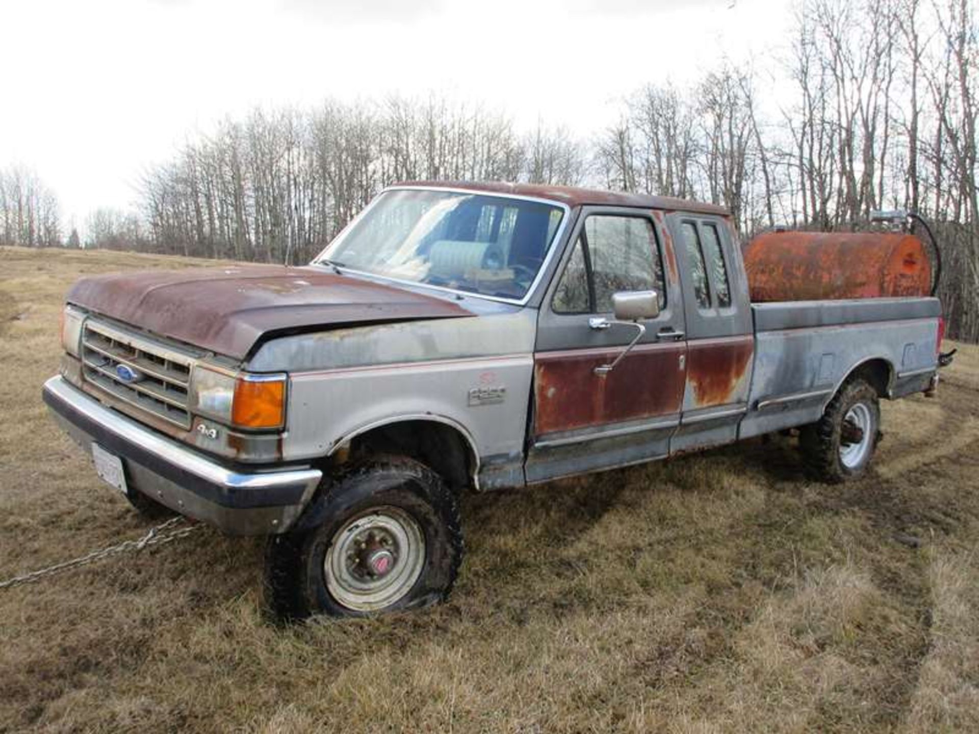 1989 Ford F250, 4X4 Supercab Pickup (Parts Truck)