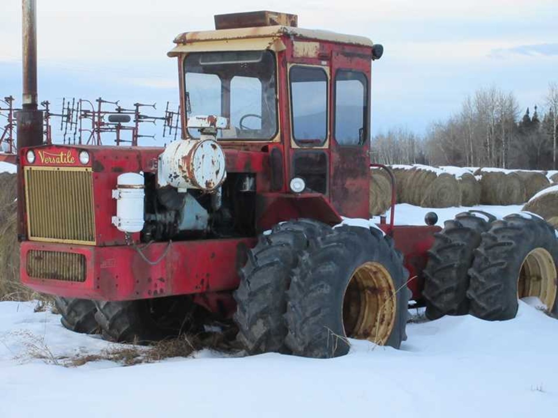 Versatile 145 4WD Tractor