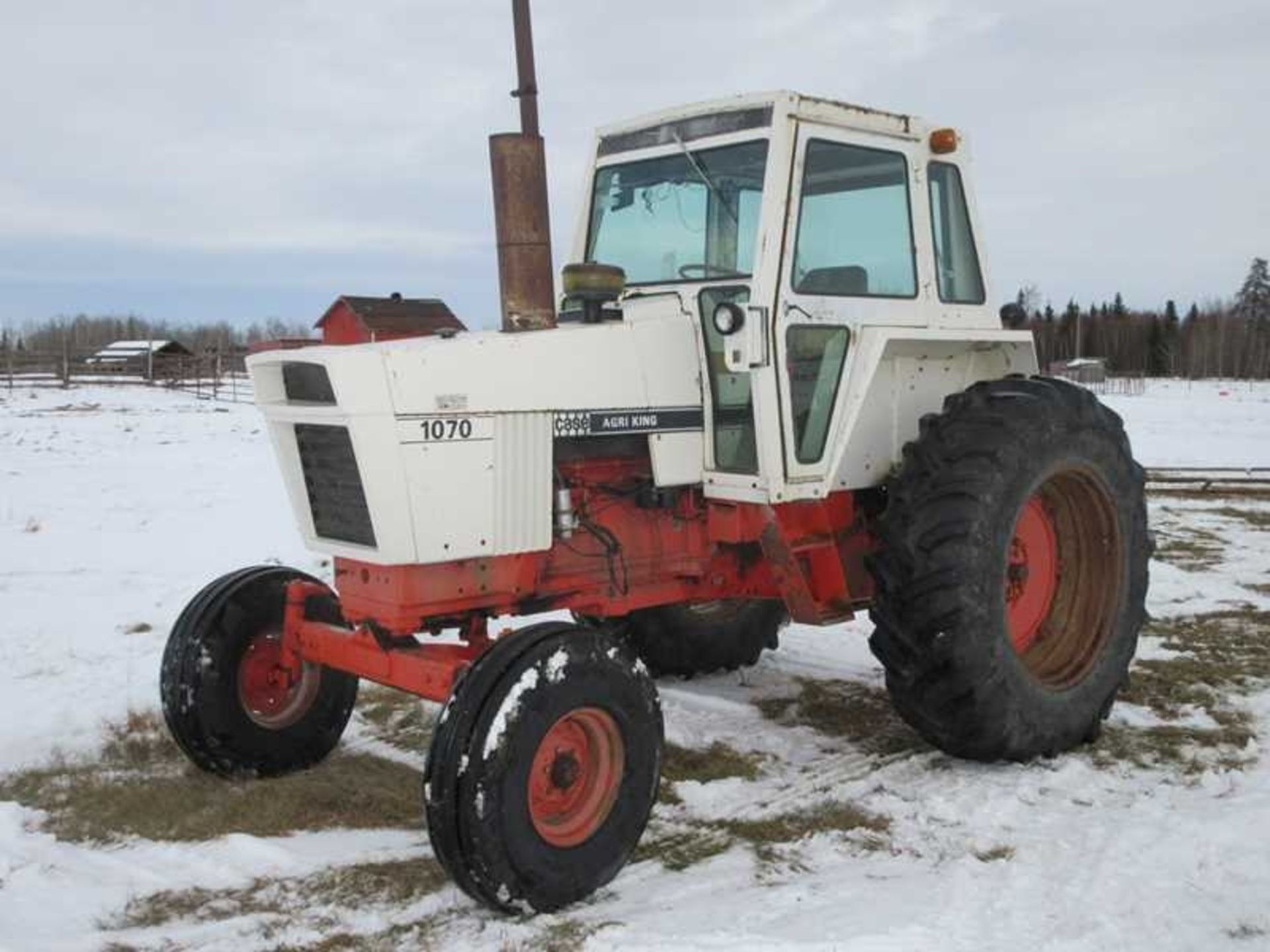 Case 1070 2WD Field Tractor