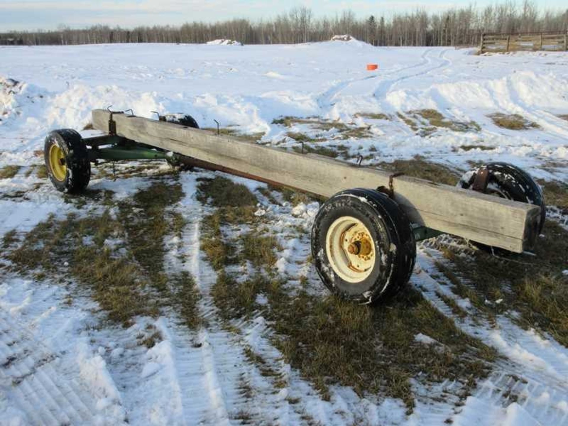 John Deere Farm Wagon - Image 2 of 4