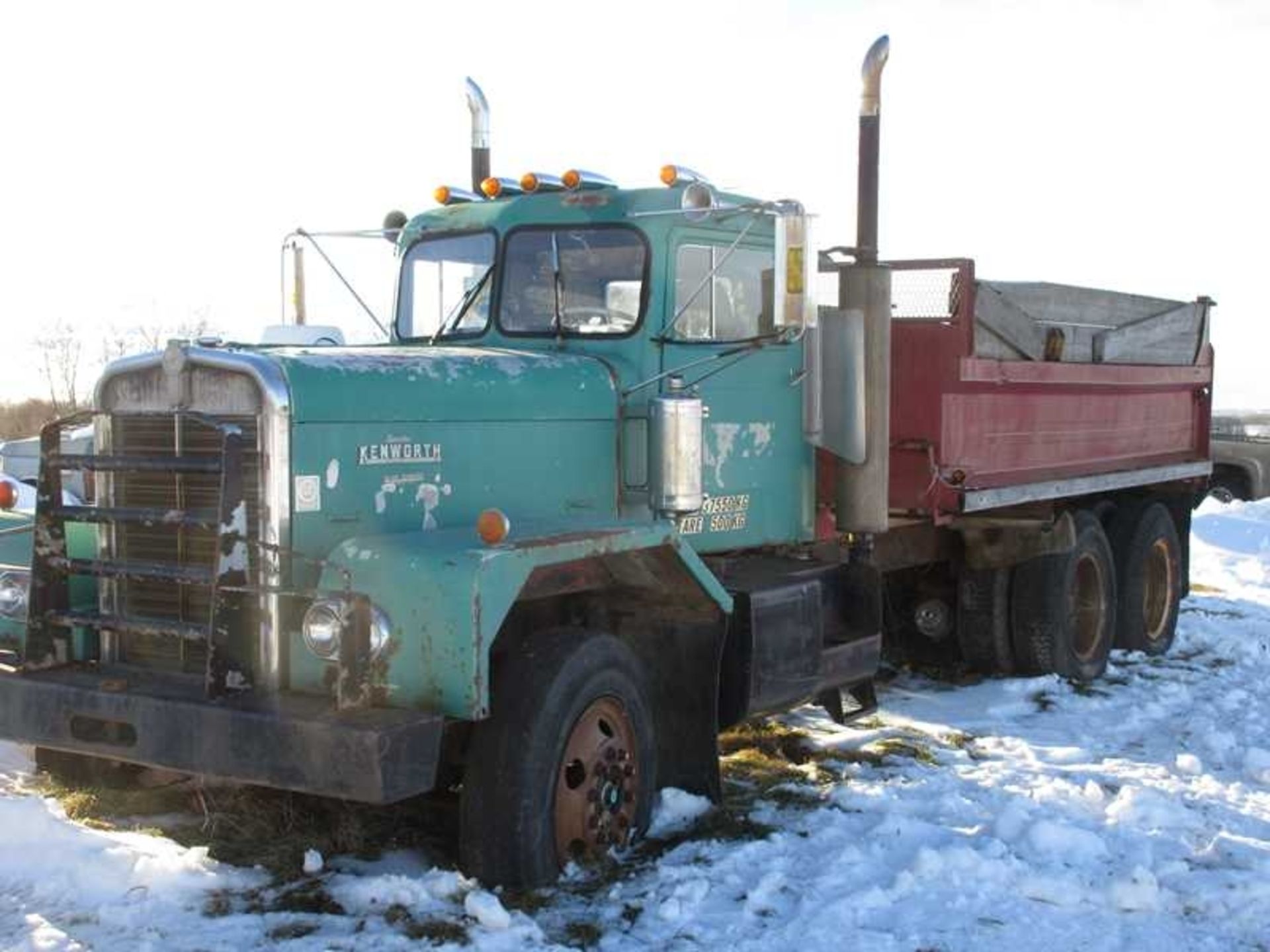 1962 Kenworth L923 T/A Gravel Truck