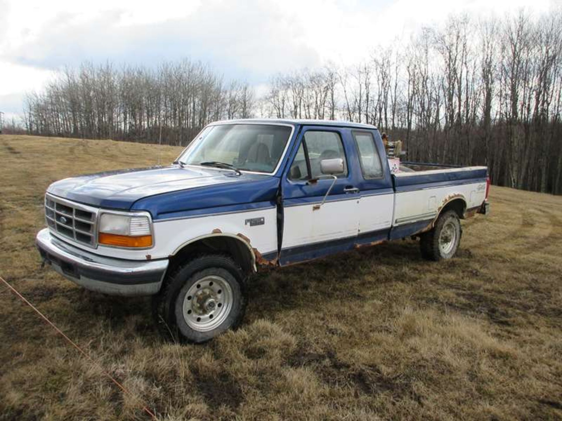 1997 Ford F250 4X4 Supercab Pickup (Parts Truck)