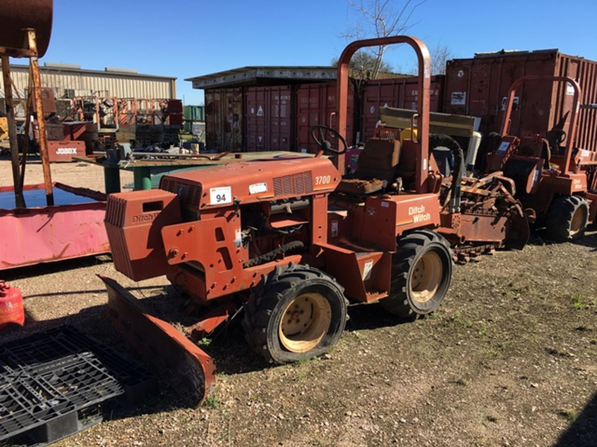 DITCH WITCH 3700D RIDE ON TRENCHER - Image 2 of 10