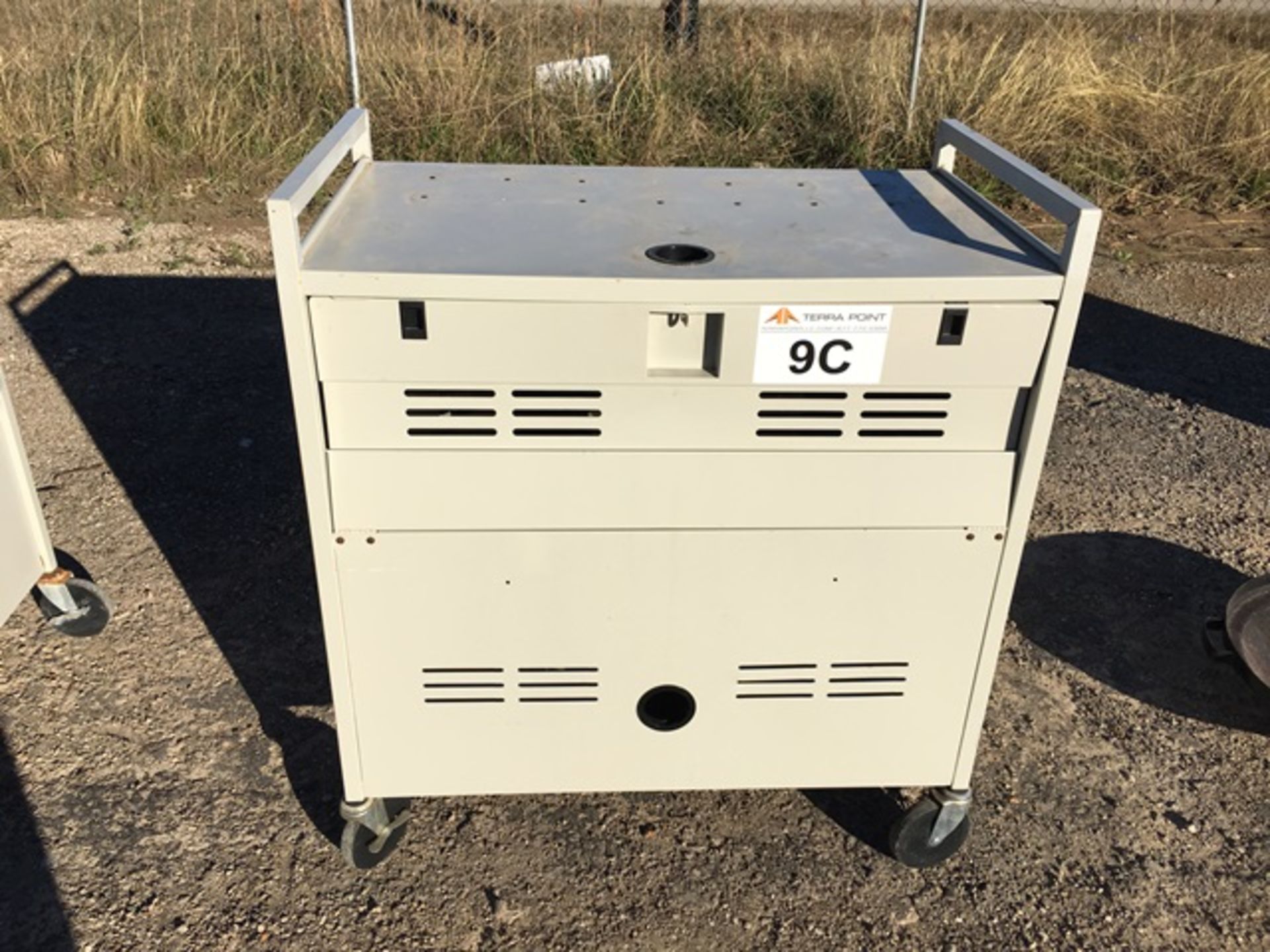 ROLLING TOOL CABINET