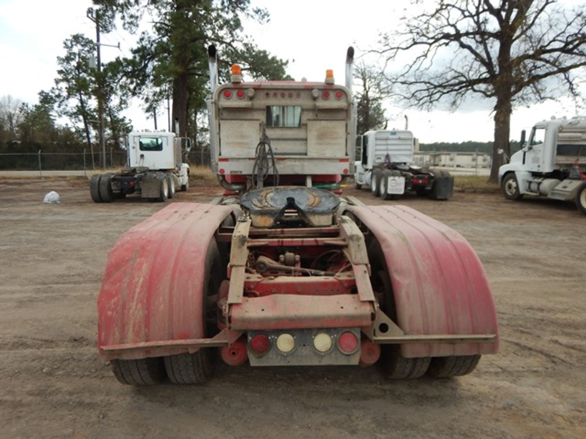 2001 KENWORTH T800 TRUCK TRACTOR - Image 4 of 49