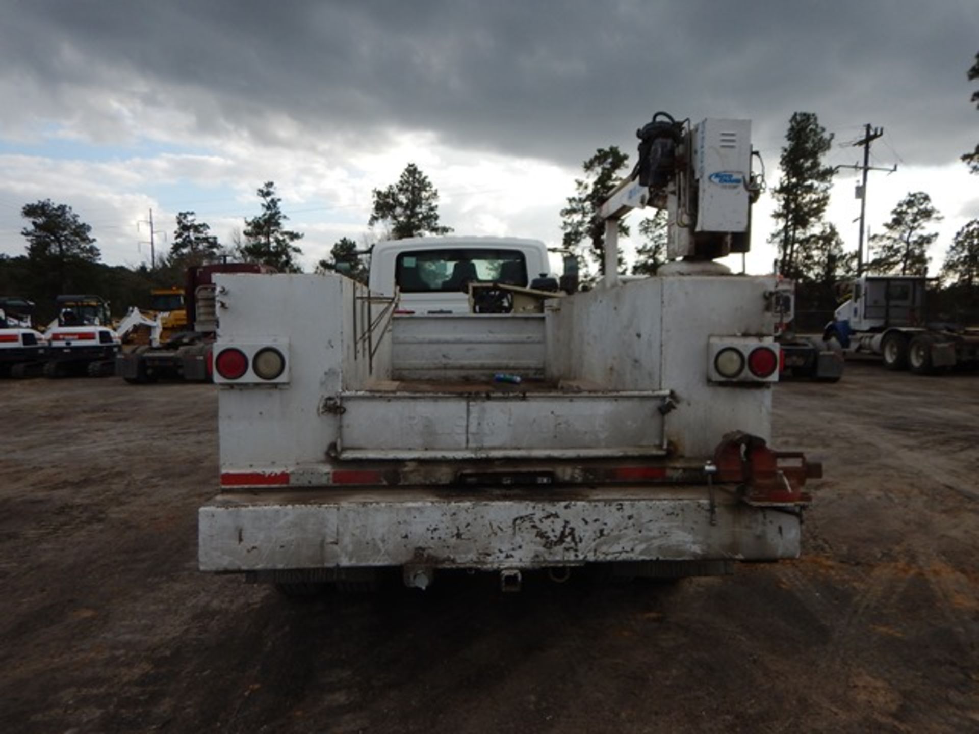 2007 INTERNATIONAL 4200 MECHANICS TRUCK - Image 4 of 38