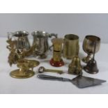 Assorted metal ware to include horse figures, tankards etc.