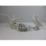 3 Lladro geese of varying sizes