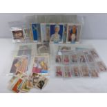 Assorted cigarette cards including The Royals