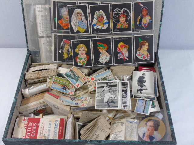 Box of assorted cigarette cards to include planes, footballers, girls of many kinds