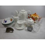 Assorted china to include Evesham, Queens Jubilee tea set, clock etc