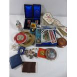 Box interesting items including compacts and medals