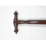 Vintage 'T' topped hard wood walking stick approx. 33.5"