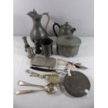 Qty of pewter ware and other metal ware