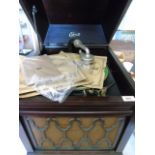 Rare and unusual Edison wind up gramophone with diamond stylus complete with 3 records and