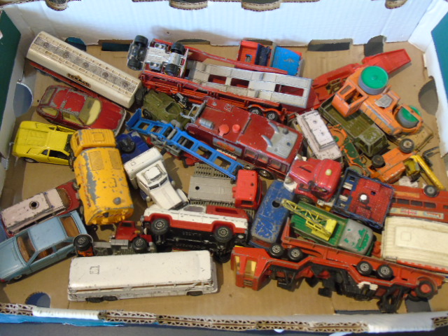 Very large box of various model vehicles