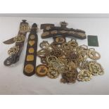 Assortment of vintage & antique horse leathers and brasses