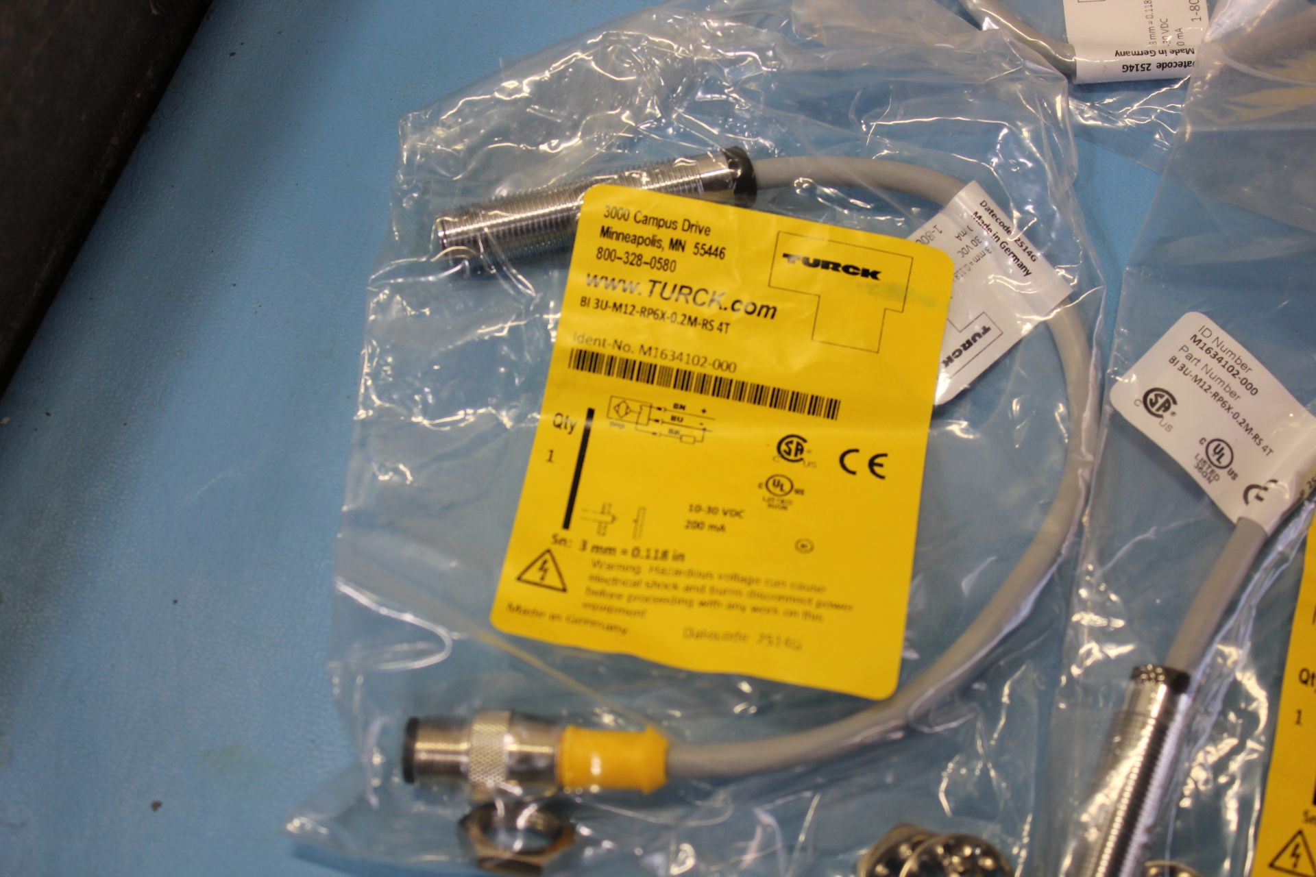 LOT OF NEW TURCK PROXIMITY SENSORS - Image 2 of 3