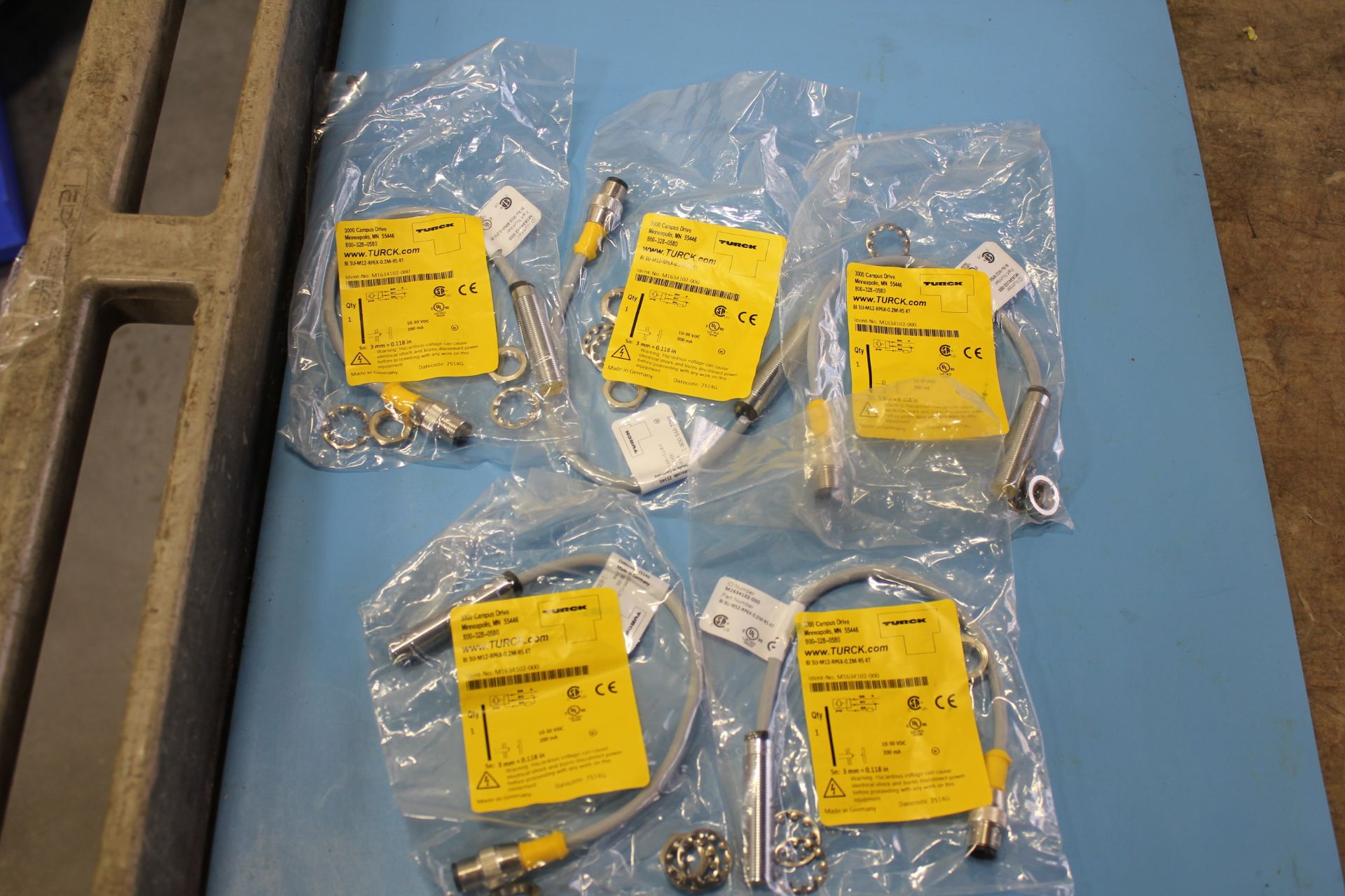 LOT OF NEW TURCK PROXIMITY SENSORS