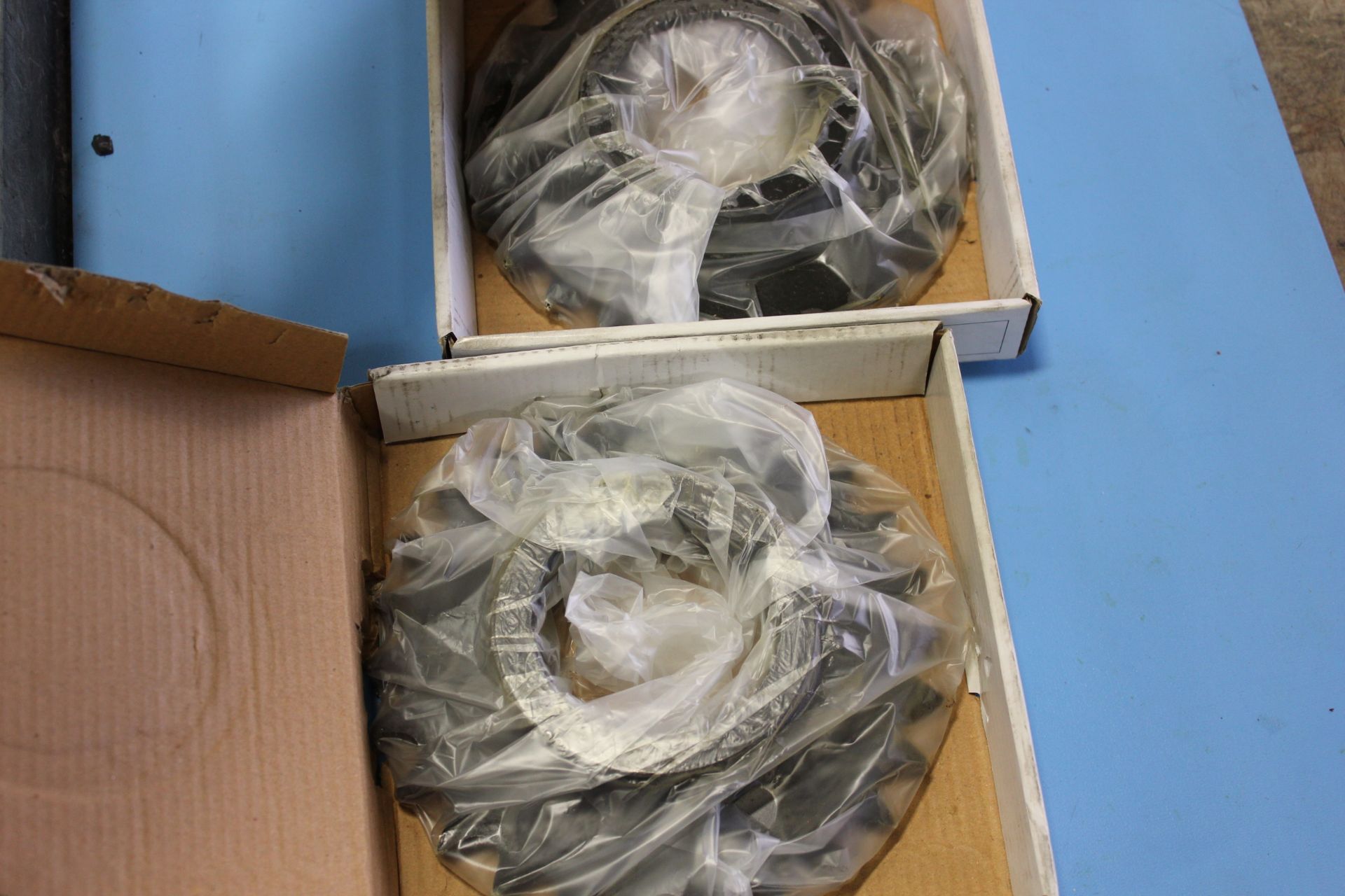 NEW TSUBAKI ROLLER CHAIN SPROCKETS - Image 2 of 3