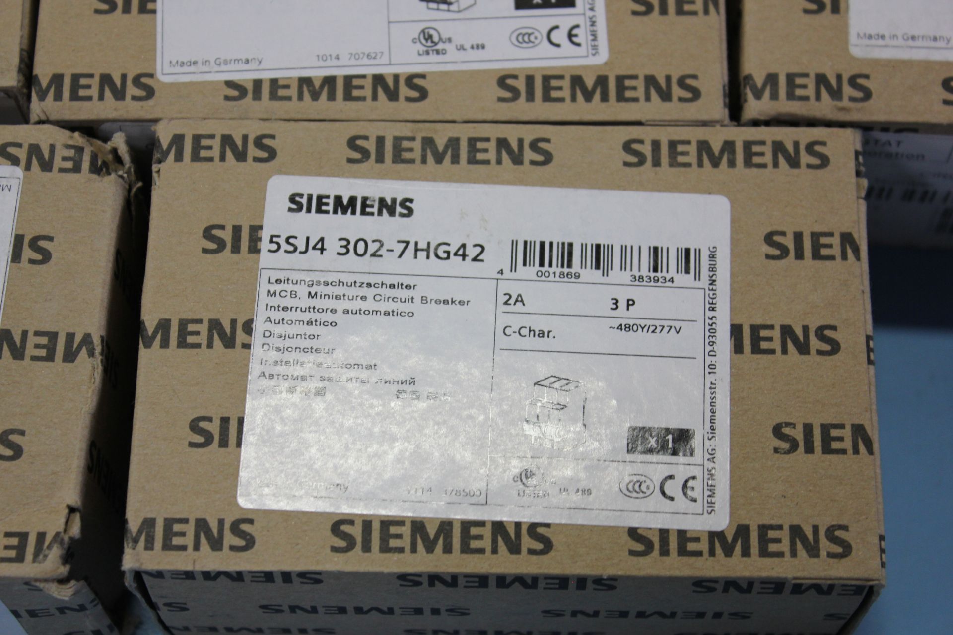 NEW SIEMENS CIRCUIT BREAKERS - Image 2 of 3