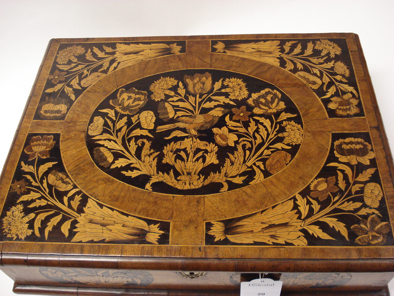 A large William & Mary walnut, ebonised and sycamore marquetry lace box - Image 2 of 6