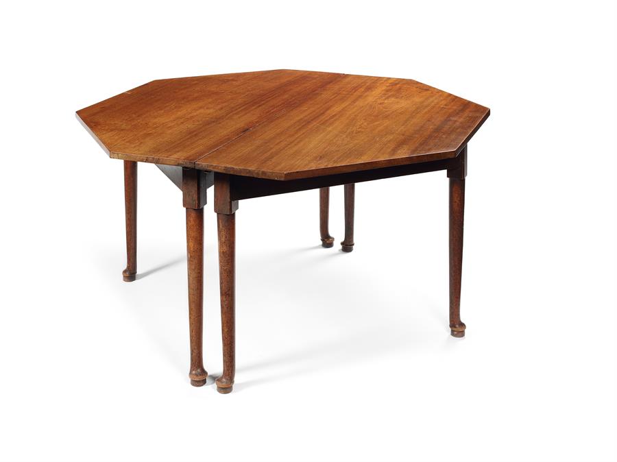 An early George III mahogany octagonal dining table possibly by Gillows