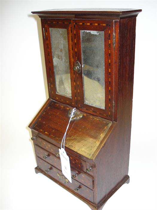 Miniature Furniture: A George II mahogany and chequerbanded bureau bookcase - Image 3 of 10