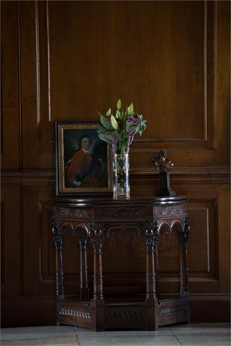 A Charles I oak fold-over credence table, West Country - Image 3 of 3