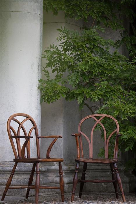 A matched set of eight George IV ash, elm and beech Gothic Windsor chairs, Buckinghamshire - Image 3 of 3