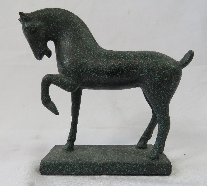 A Franklin mint bronze horse, late 20th century.