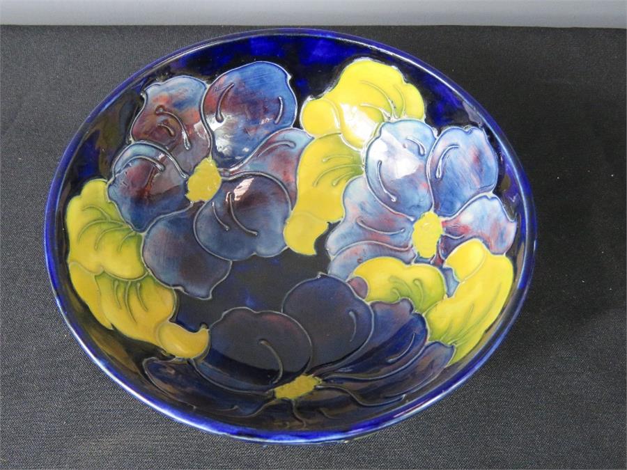 A Moorcroft bowl, impressed to the base, anemone pattern. - Image 4 of 4