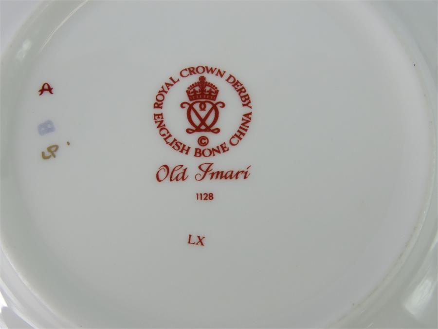 A small Crown Derby Old Imari pattern plate. - Image 3 of 6